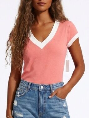 ANTHROPOLOGIE | NWT PILCRO V NECK CORAL TEE